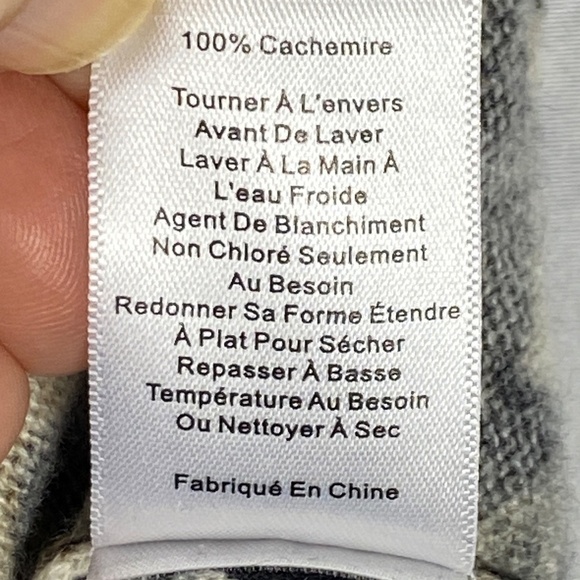 Talbots women's Sz: M pure Cashmere animal print pullover sweater crew neck - Picture 11 of 11